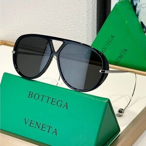 Bottega Veneta Dark Gray Aviator Sunglasses